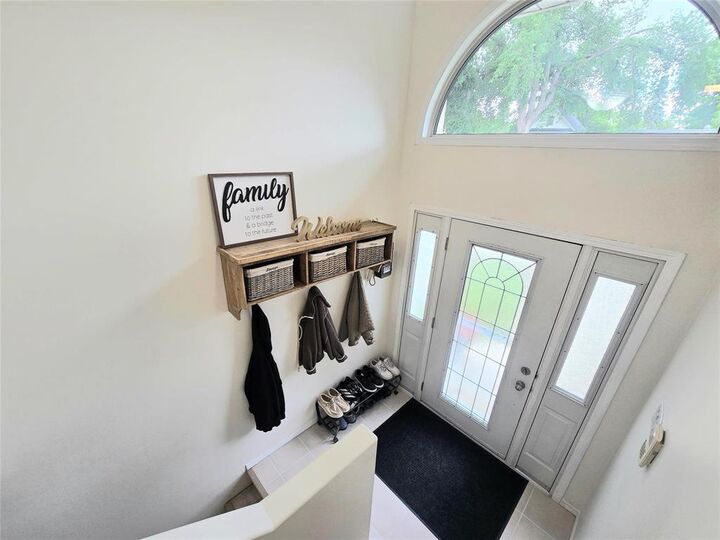 Property Photo: 43 McAdam Avenue MB R2W 0A2