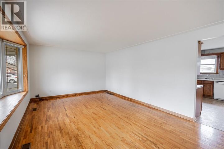 Property Photo: 28 Highland Drive ON N8A 2K4