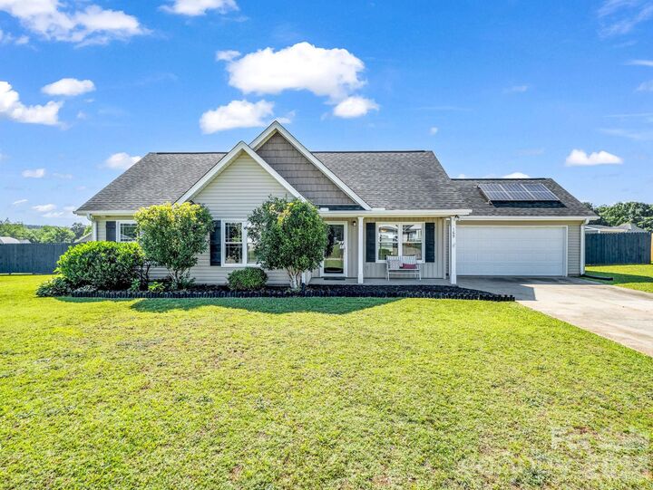 Property Photo:  169 Oak Brook Lane  SC 29341 