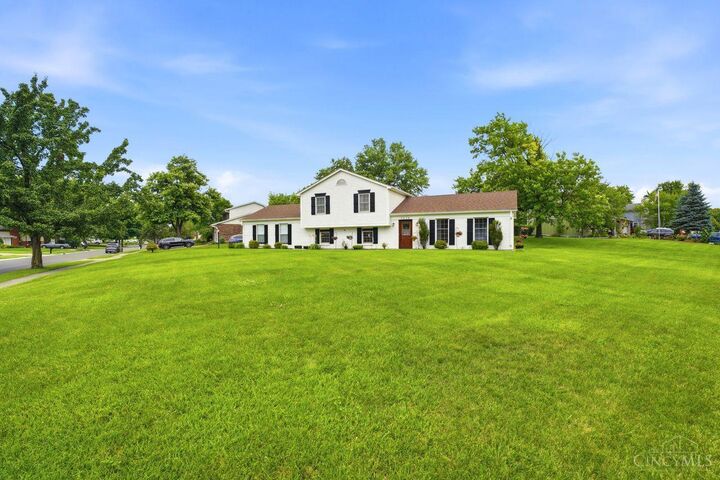 Property Photo: 3276 Greenwich Drive OH 45014