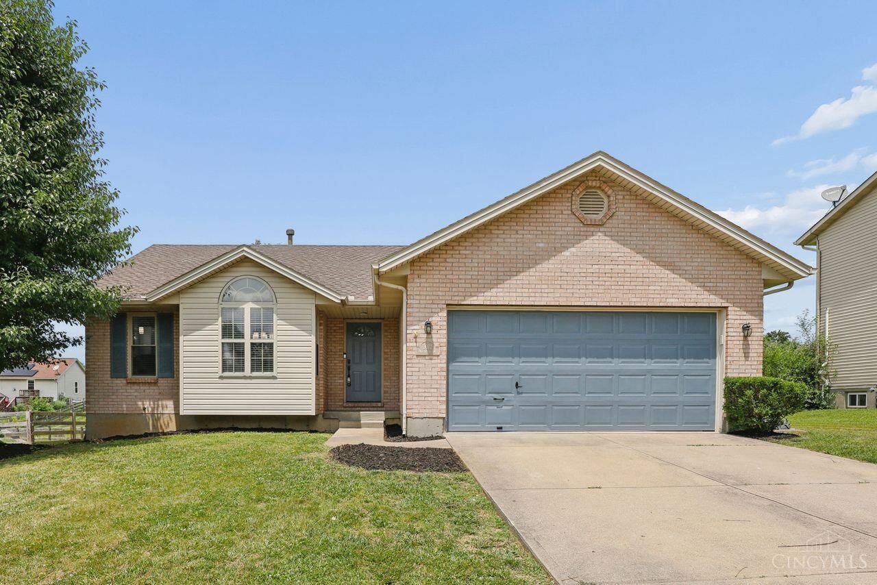 Property Photo:  3072 Macintosh Lane  OH 45044 