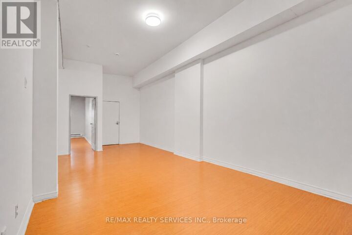 Property Photo:  66 King Street East 6B  ON L8N 1A6 