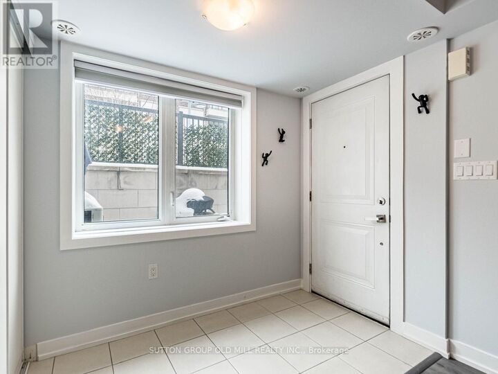 Property Photo: 6 Drummond Street 301 ON M8V 1Y8