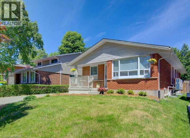 Property Photo: 136 Dunsmere Drive ON N2E 1V7