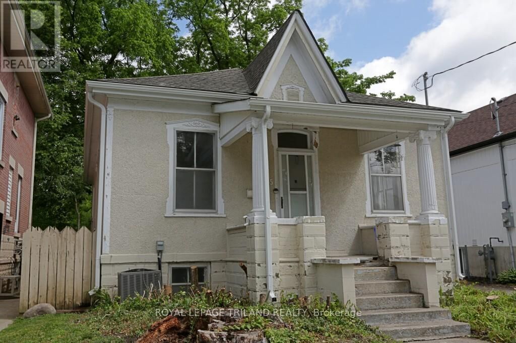 Property Photo:  15 Cove Road  ON N6J 1H7 