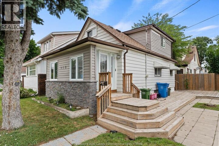 Property Photo: 972 Wellington Avenue ON N9A 5J8