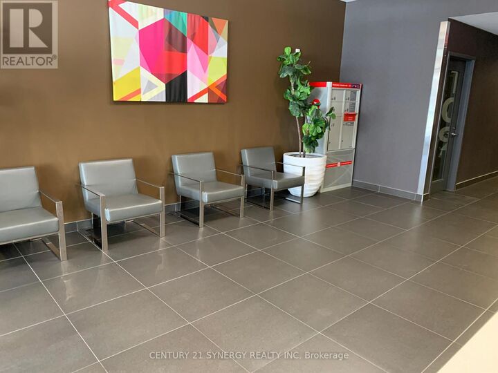 Property Photo: 340 McLeod Street 348 ON K2P 1A4