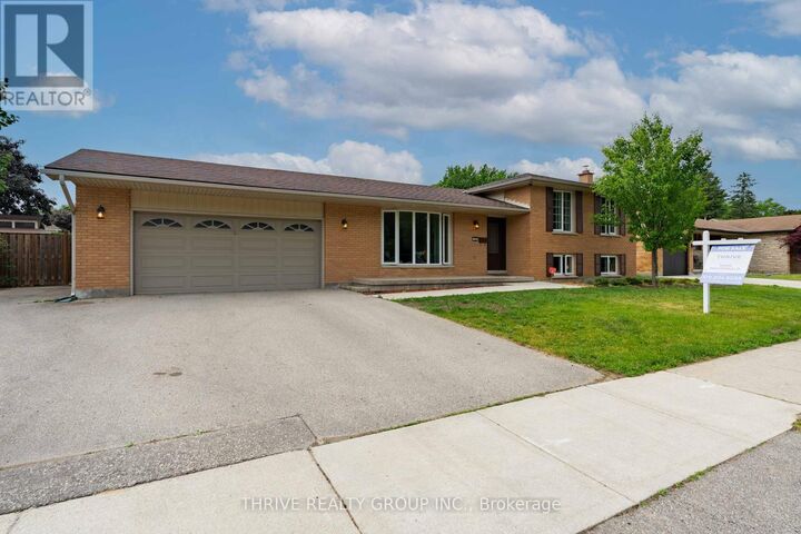 Property Photo:  720 Grenfell Drive  ON N5X 2C5 