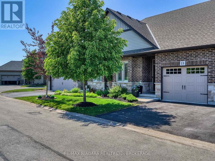 Property Photo: 9528 Hendershot Boulevard 18 ON L2H 0M1