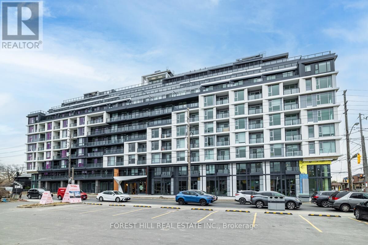 Property Photo: 556 Marlee Avenue 301 ON M6B 0B1
