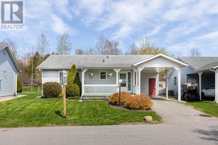 Property Photo:  5A Fairway Drive  ON L1B 1B6 