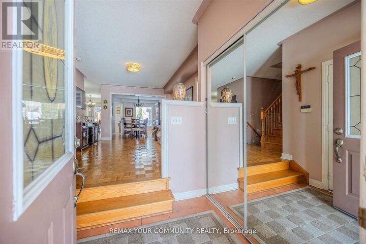 Property Photo:  50 Lodgeway Drive  ON L6A 3S5 