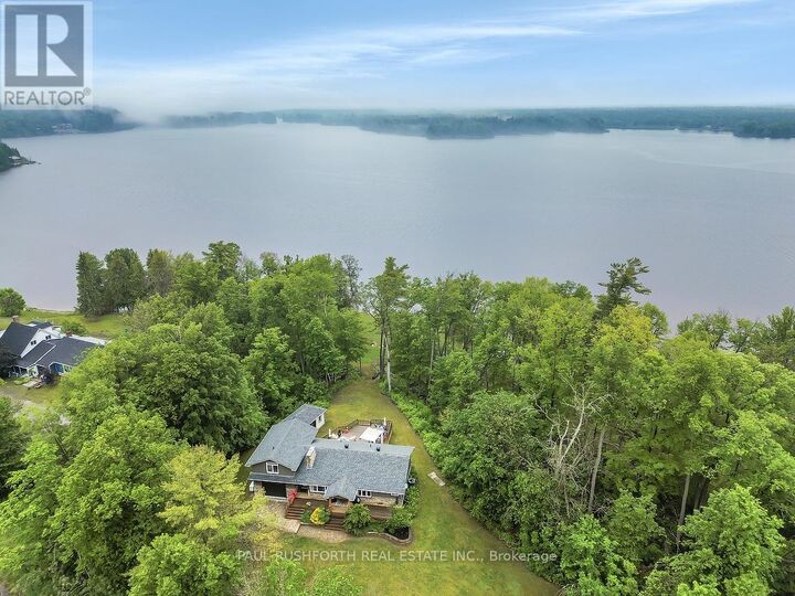 Property Photo:  4478 River Road  ON K7V 3Z8 