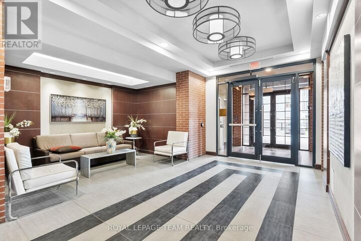 Property Photo: 555 Anand Private 808 ON K1V 2R7
