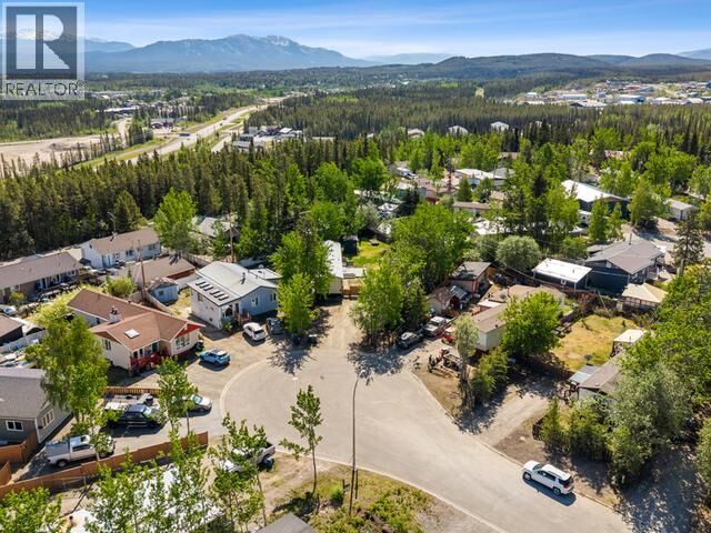 Property Photo:  8 Cache Place  YT Y1A 5E1 