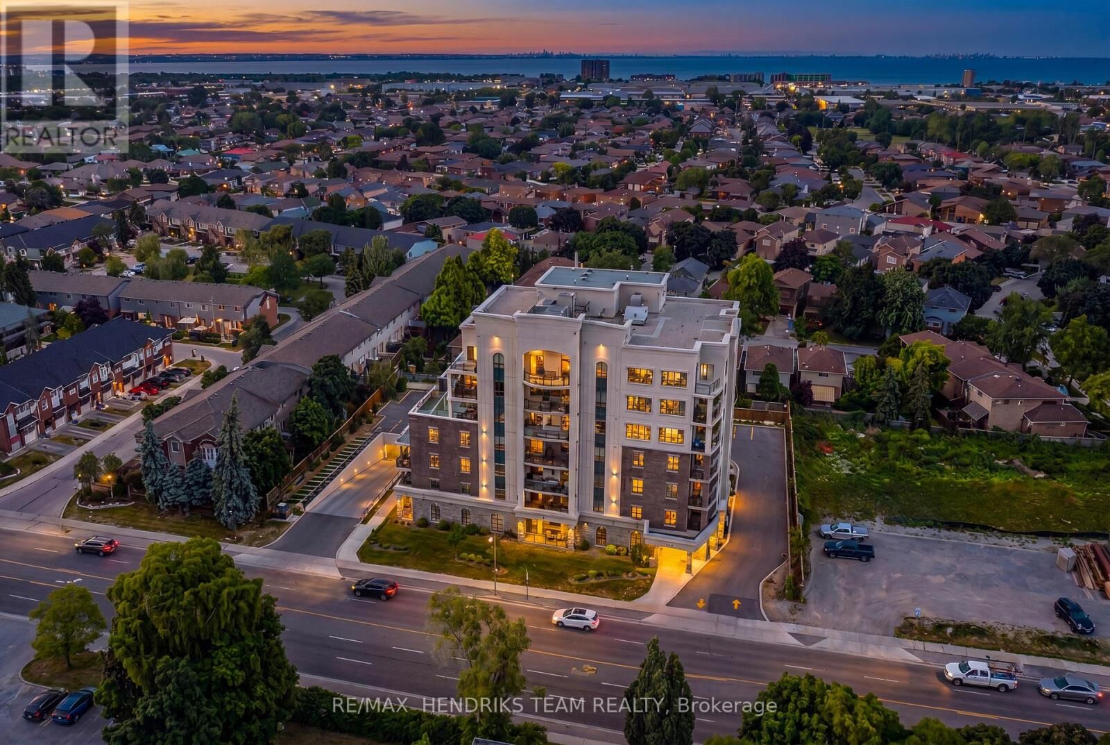 Property Photo:  319 Highway 8 304  ON L8G 0B1 