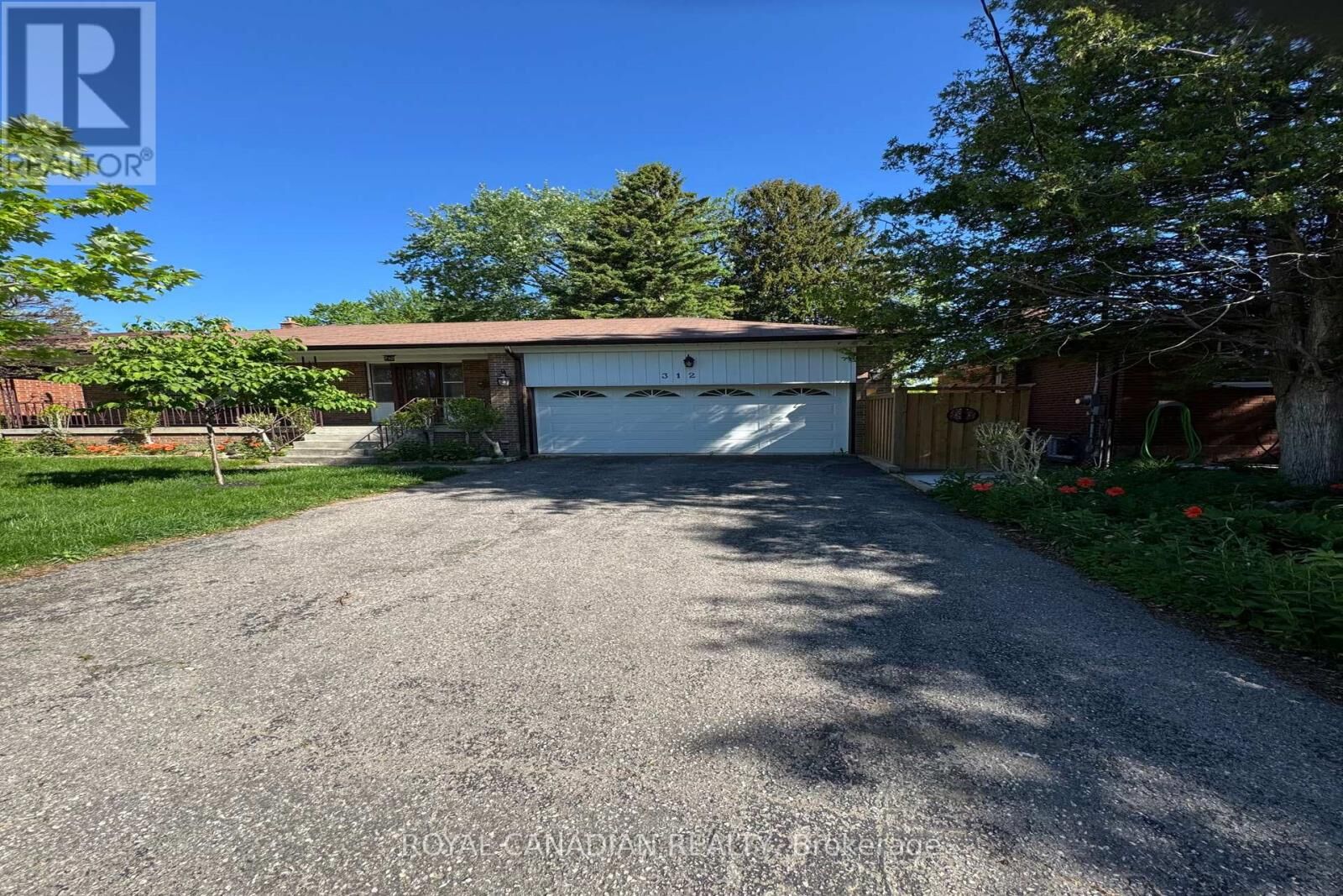 Property Photo:  312 Coronation Drive Bsmt  ON M1E 2J8 