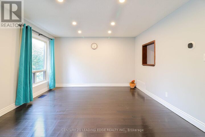 Property Photo:  2 Carleton Place 2  ON L6T 3Z4 
