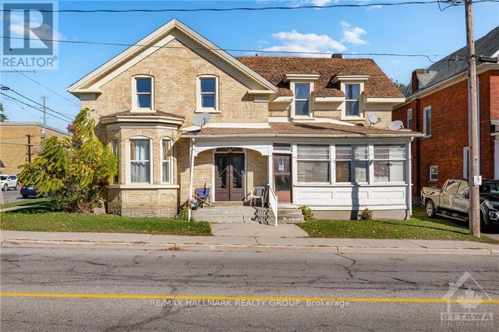 Property Photo:  15 Elmsley St N Street  ON K7A 2G4 