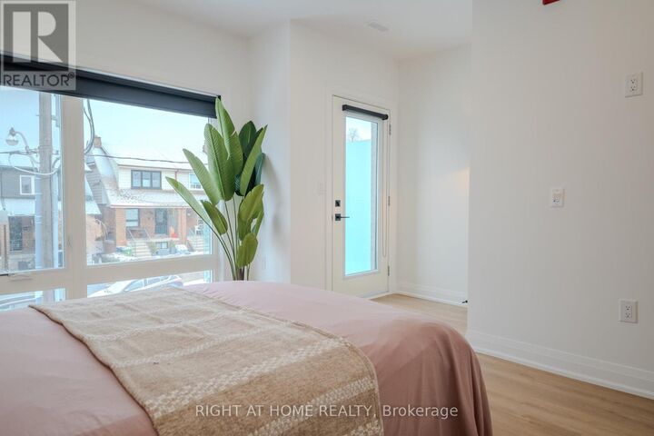 Property Photo:  53 Innes Avenue 3  ON M6E 1N1 