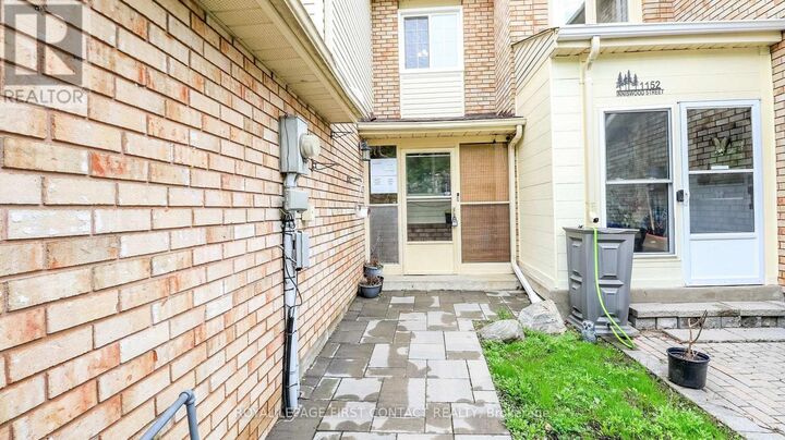 Property Photo:  1154 Inniswood Street  ON L9S 1X9 