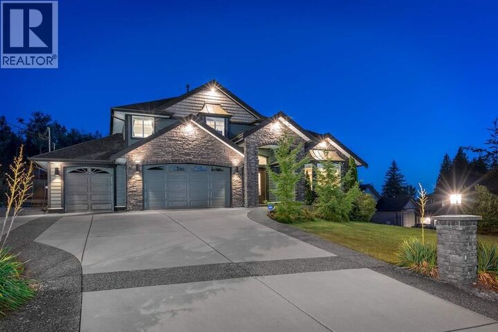 Property Photo:  26500 124 Avenue  BC V2W 0E2 