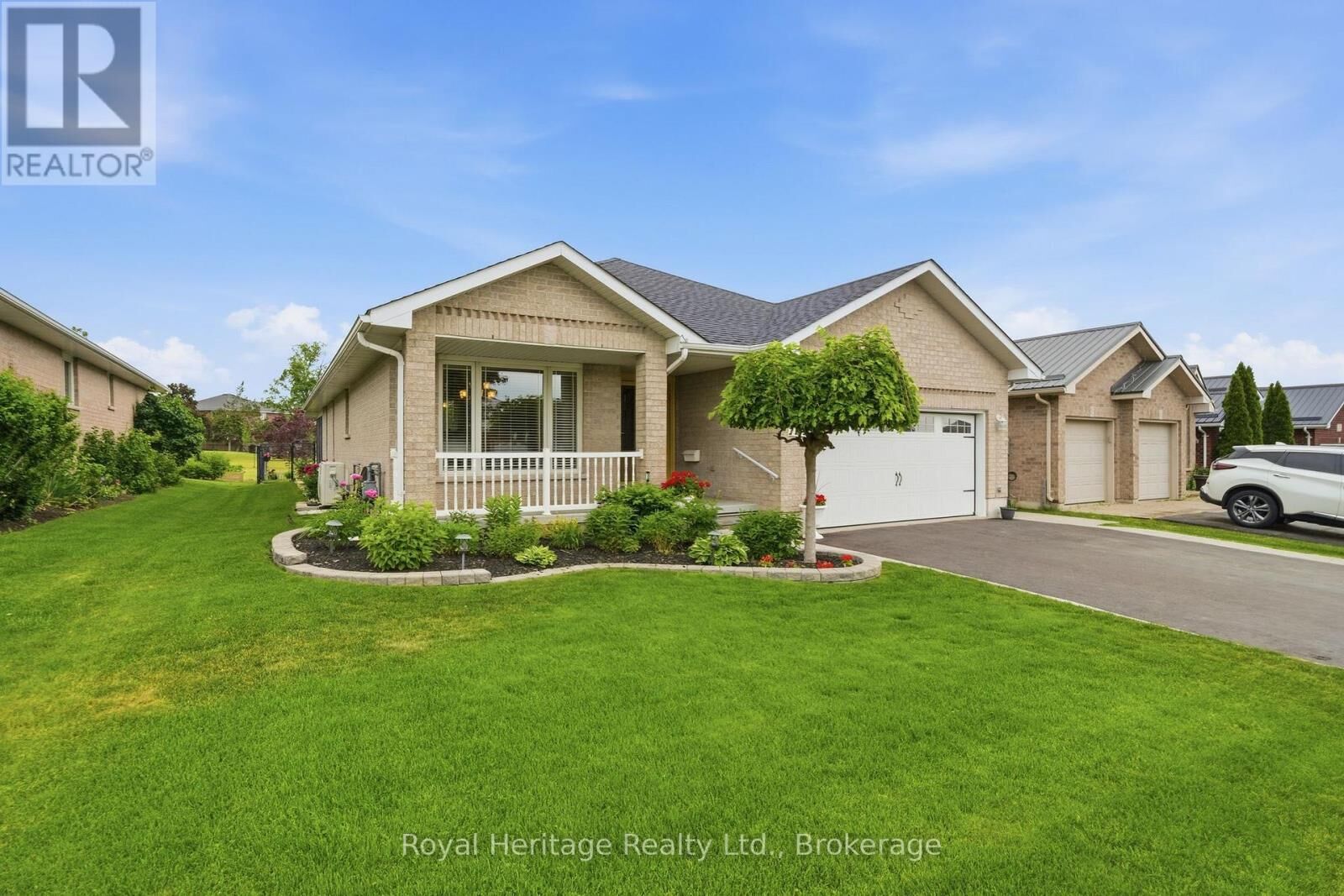Property Photo:  12 Kipling Drive  ON K8N 0C9 