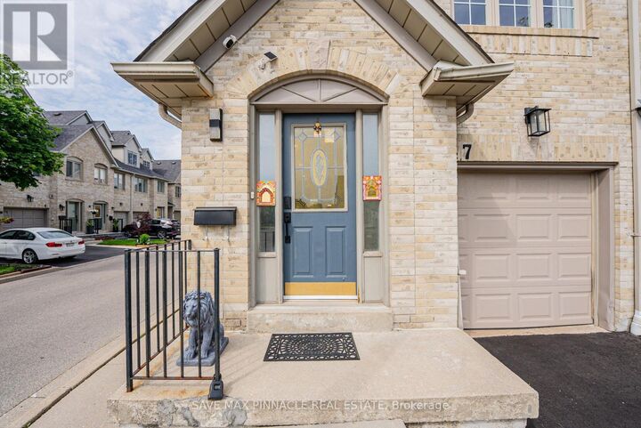 Property Photo:  1292 Sherwood Mills Boulevard 47  ON L5V 2G8 