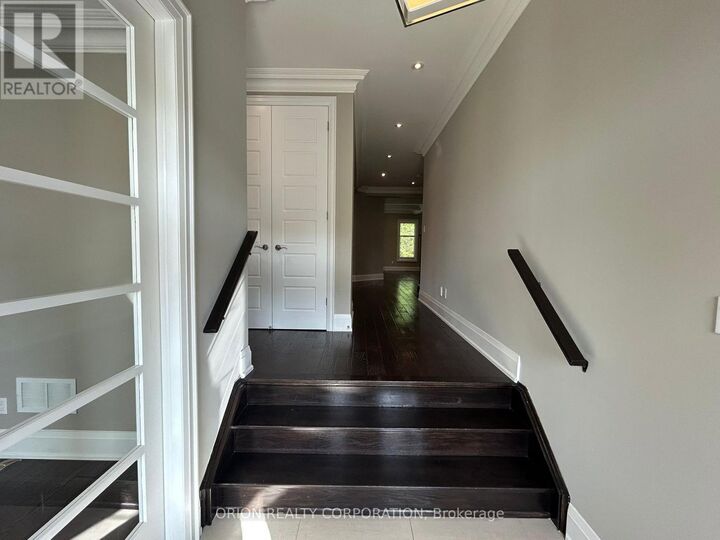 Property Photo:  482 Hidden Trail Circle  ON L4M 0N4 