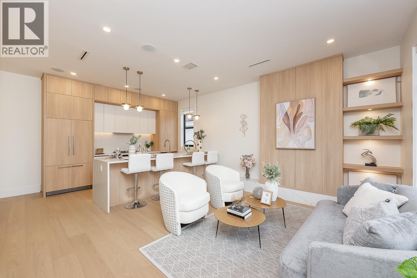 Property Photo:  4828 Albert Street 1  BC V5C 2H3 