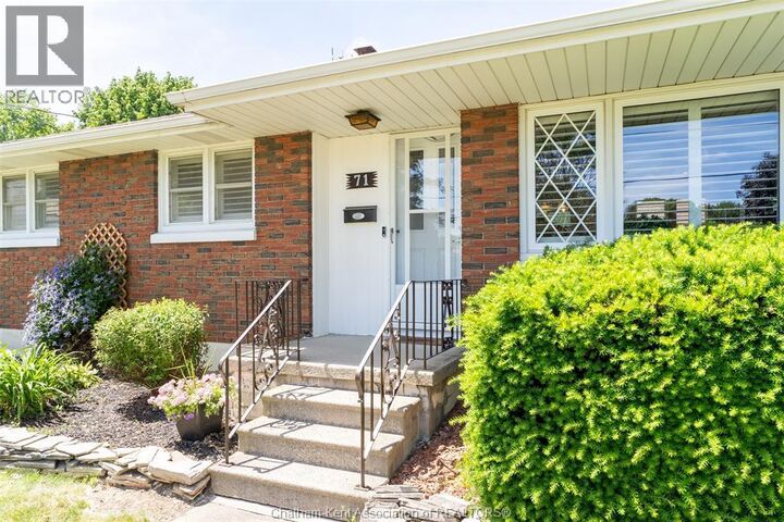 Property Photo:  71 Coatsworth Avenue  ON N7L 1P7 