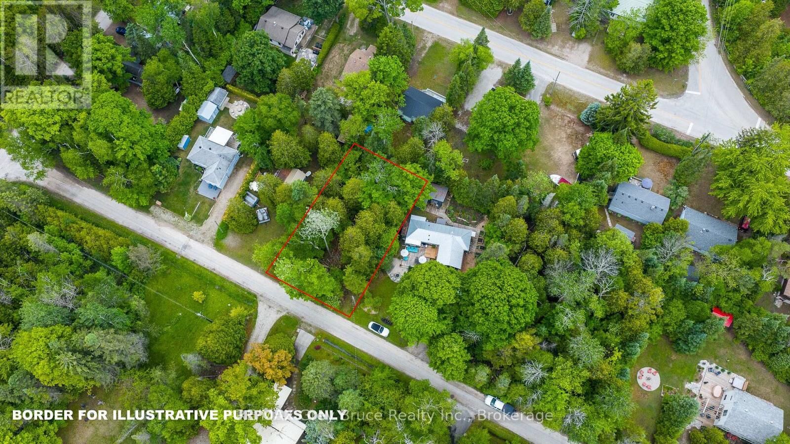 Property Photo:  8 Toronto Avenue  ON N0H 2G0 