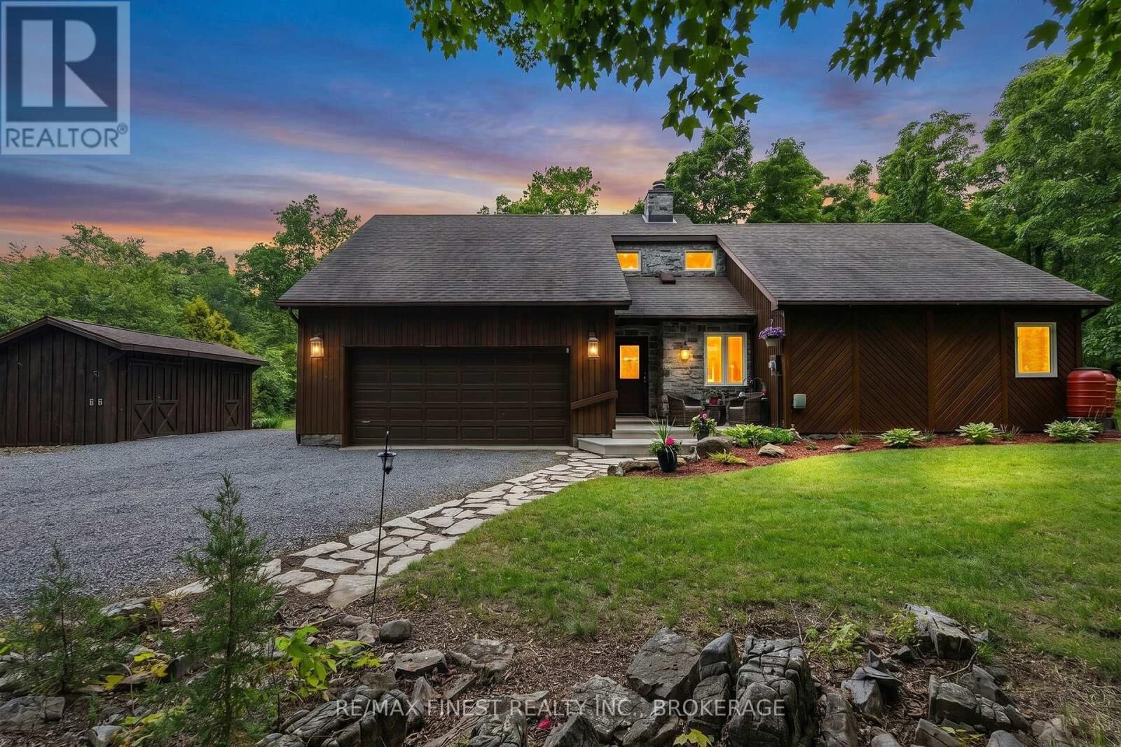 Property Photo: 3886 Holmes Road ON K0H 1X0