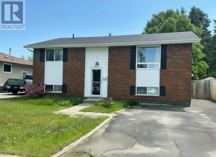 Property Photo: 278 Fanshaw Street ON P7C 5V1