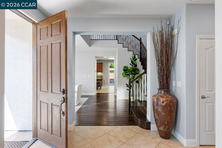 Property Photo:  3117 Hastings Way  CA 94582 