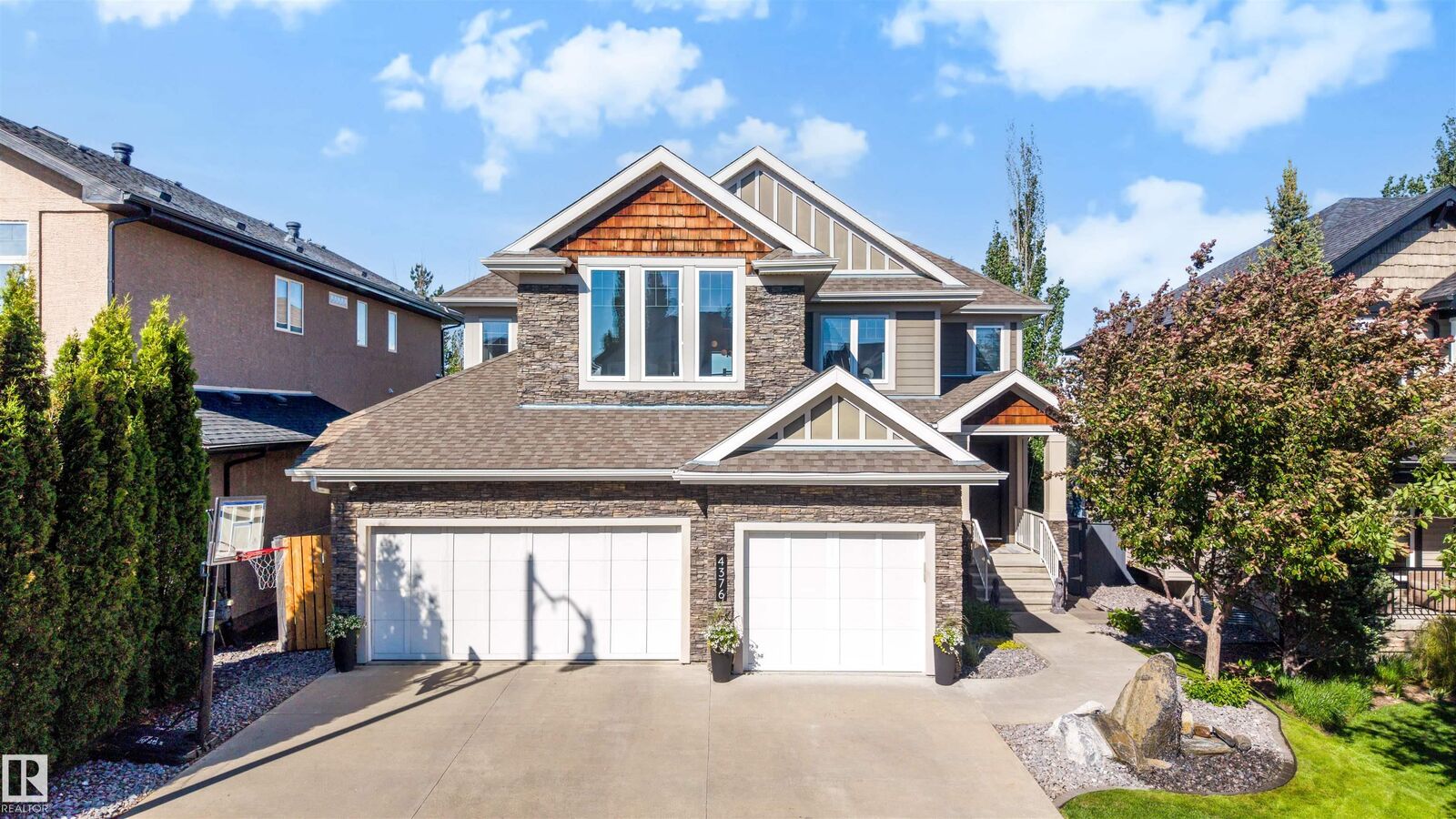 Property Photo: 4376 McClung Crescent NW AB T6R 0M8