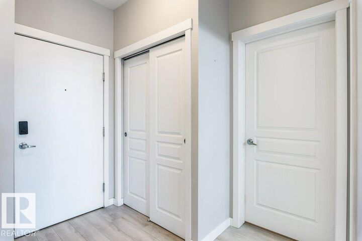 Property Photo: 812 Welsh Drive SW 304 AB T6X 1Y7