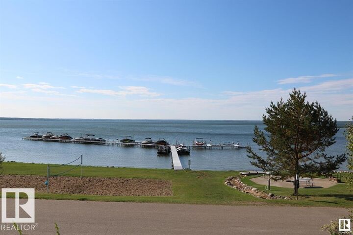 Property Photo:  502 55101 Ste Anne Trail  AB T0E 1A1 