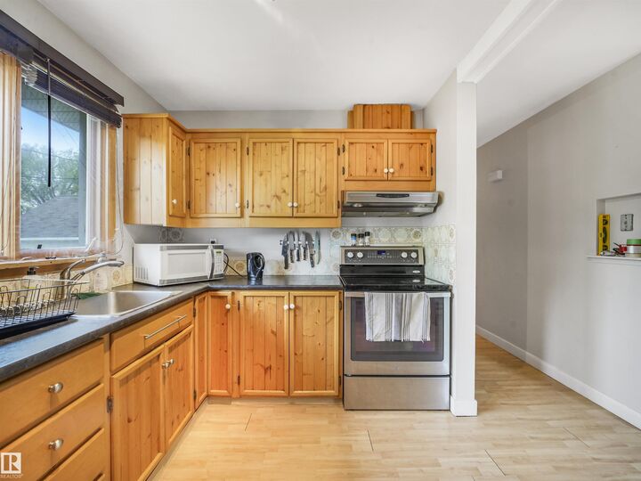 Property Photo: 14612 93 Ave NW AB T5R 5G6