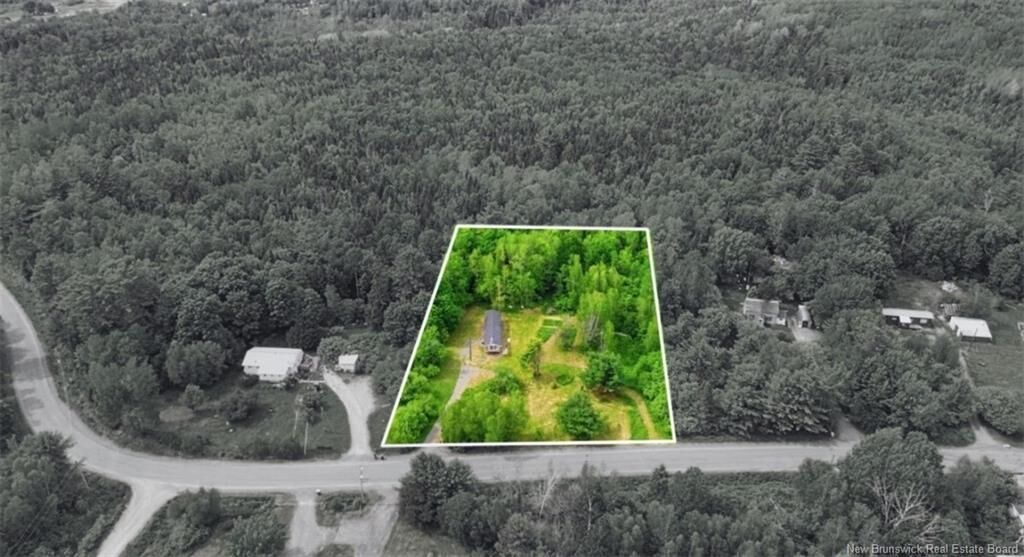 Property Photo: 475 Penniac Road NB E3A 9A8
