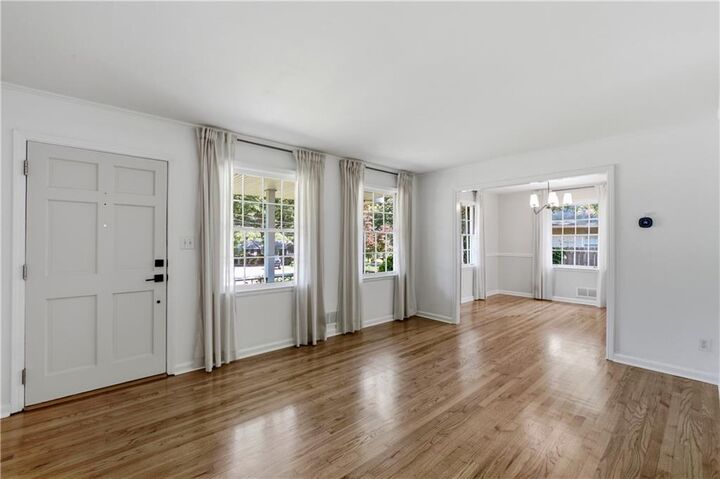 Property Photo:  835 Alberson Court  GA 30033 