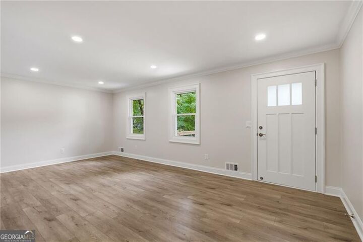 Property Photo: 2420 Red Fox Run NW GA 30101