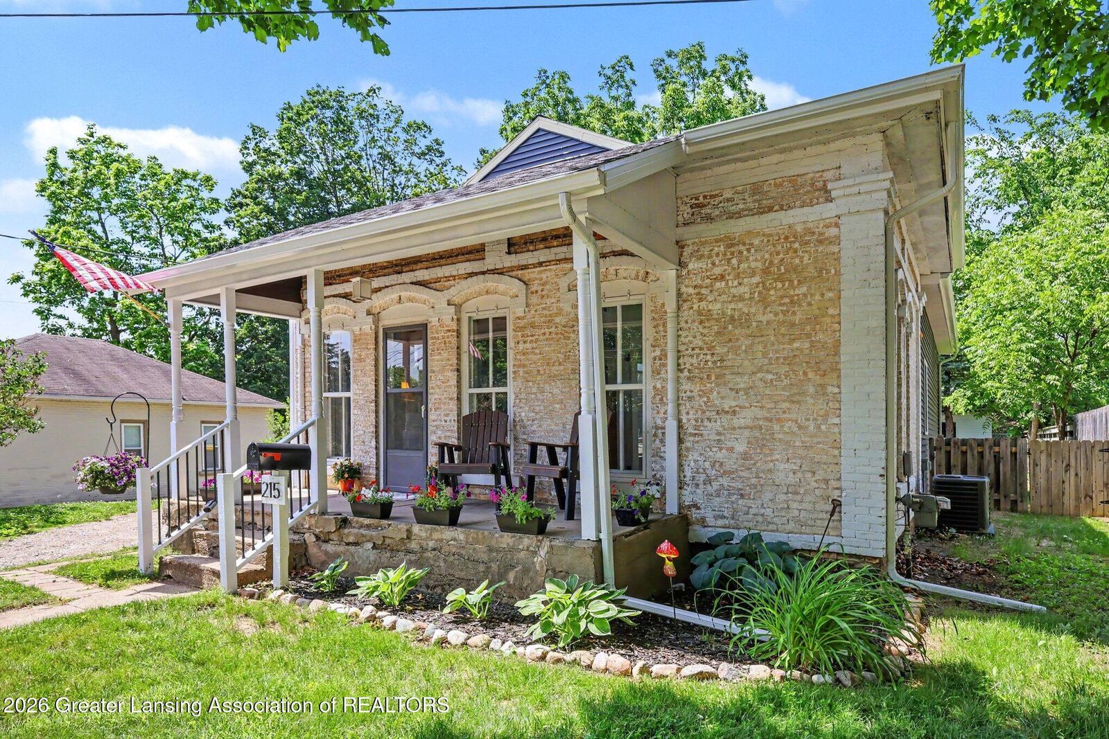 Property Photo:  215 Torrey Street  MI 48837 