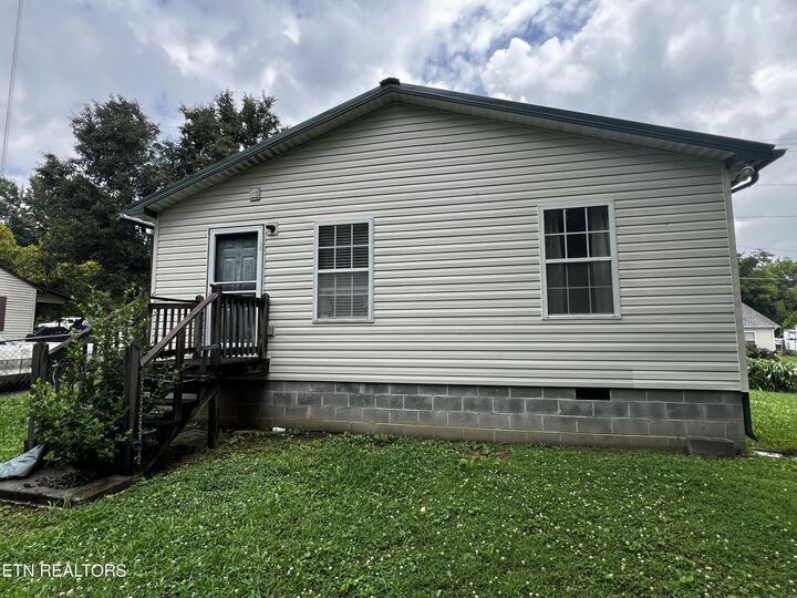 Property Photo:  3321 Thomas St  TN 37921 
