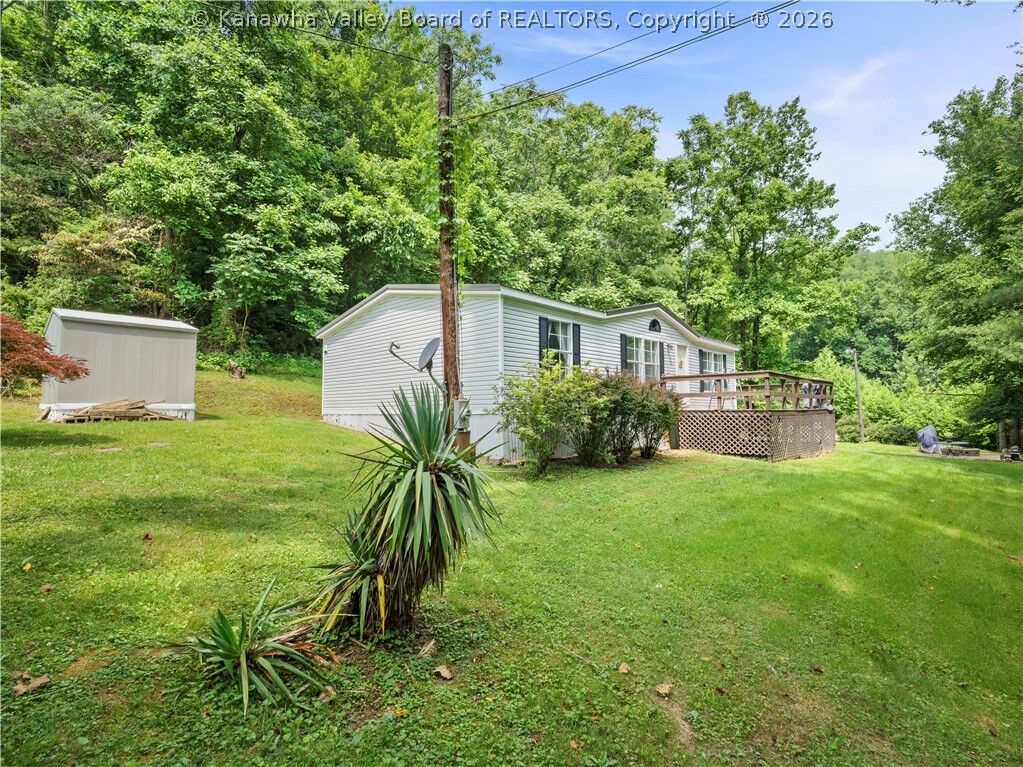 Property Photo: 59 Meadow Mist Lane WV 25312