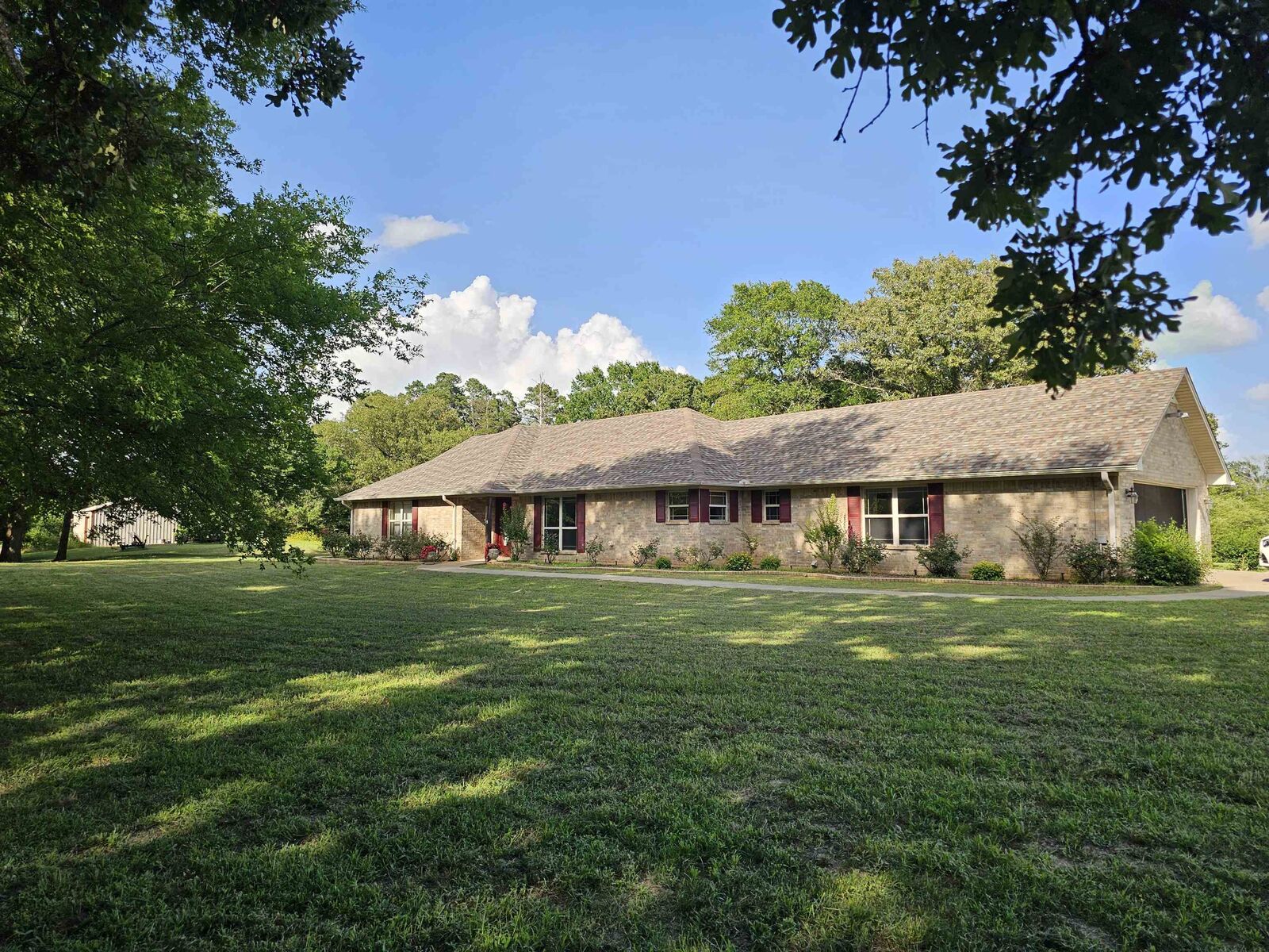 Property Photo:  1316 E Cr 236 1316 Brown Road  TX 75652 