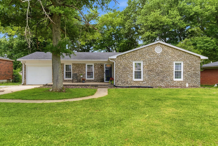 Property Photo: 147 Meadowbrook Drive KY 40601
