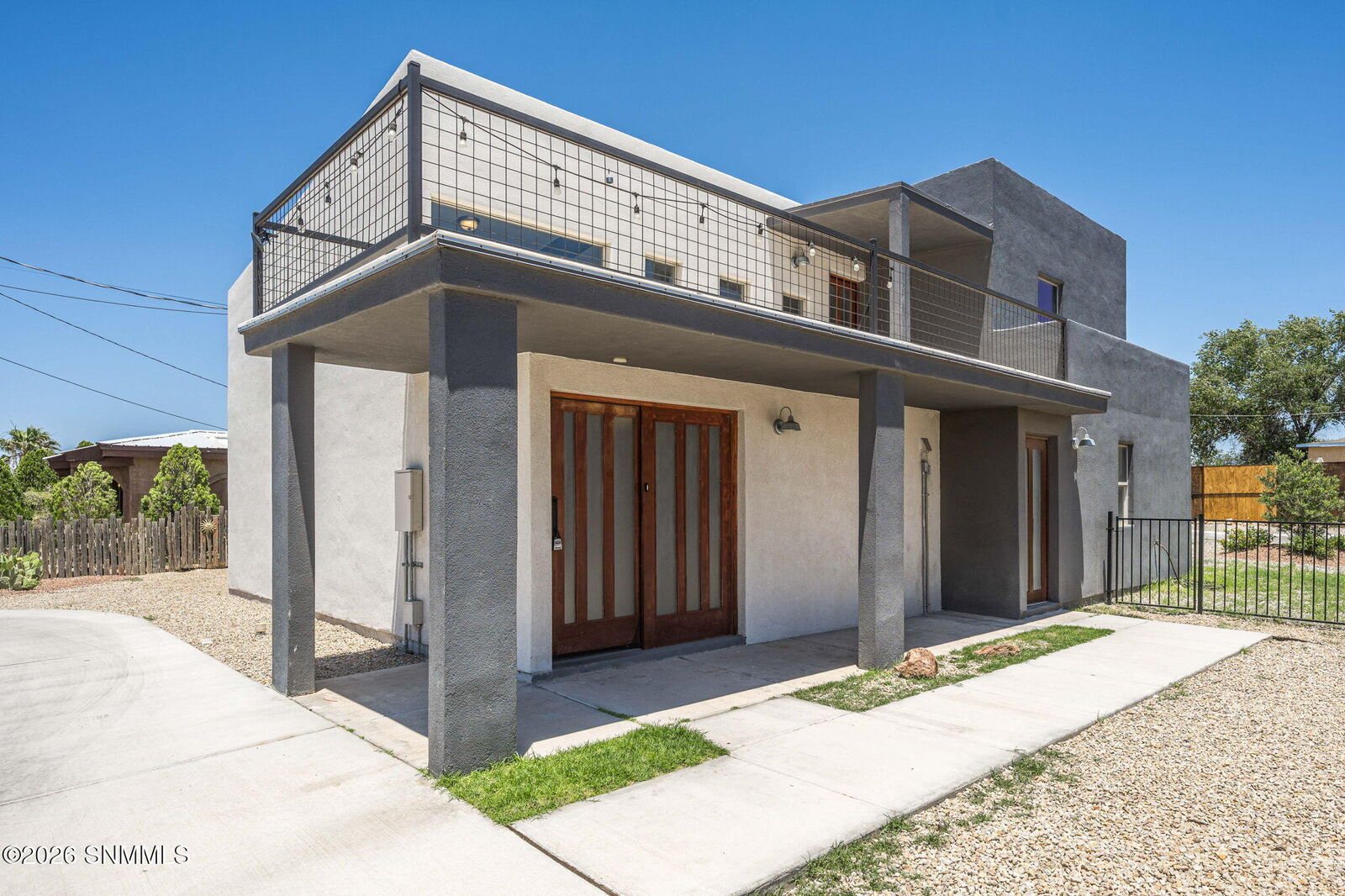 Property Photo:  1118 N Campo Street  NM 88001 