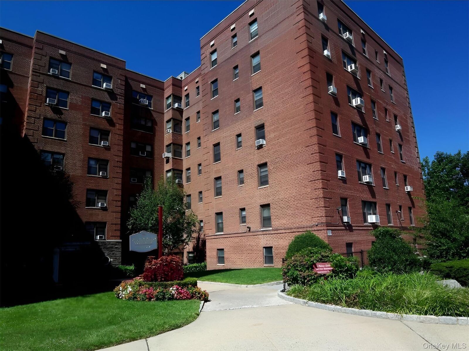 Property Photo:  1 Fisher Drive 520  NY 10552 
