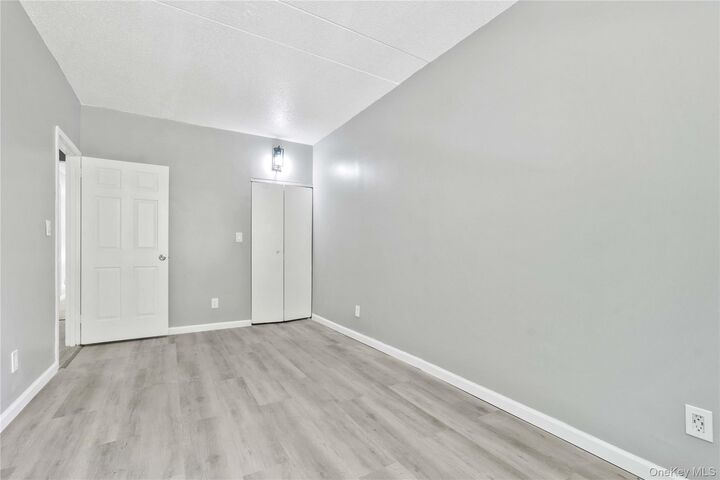 Property Photo: 524 E 159th Street 2C NY 10451